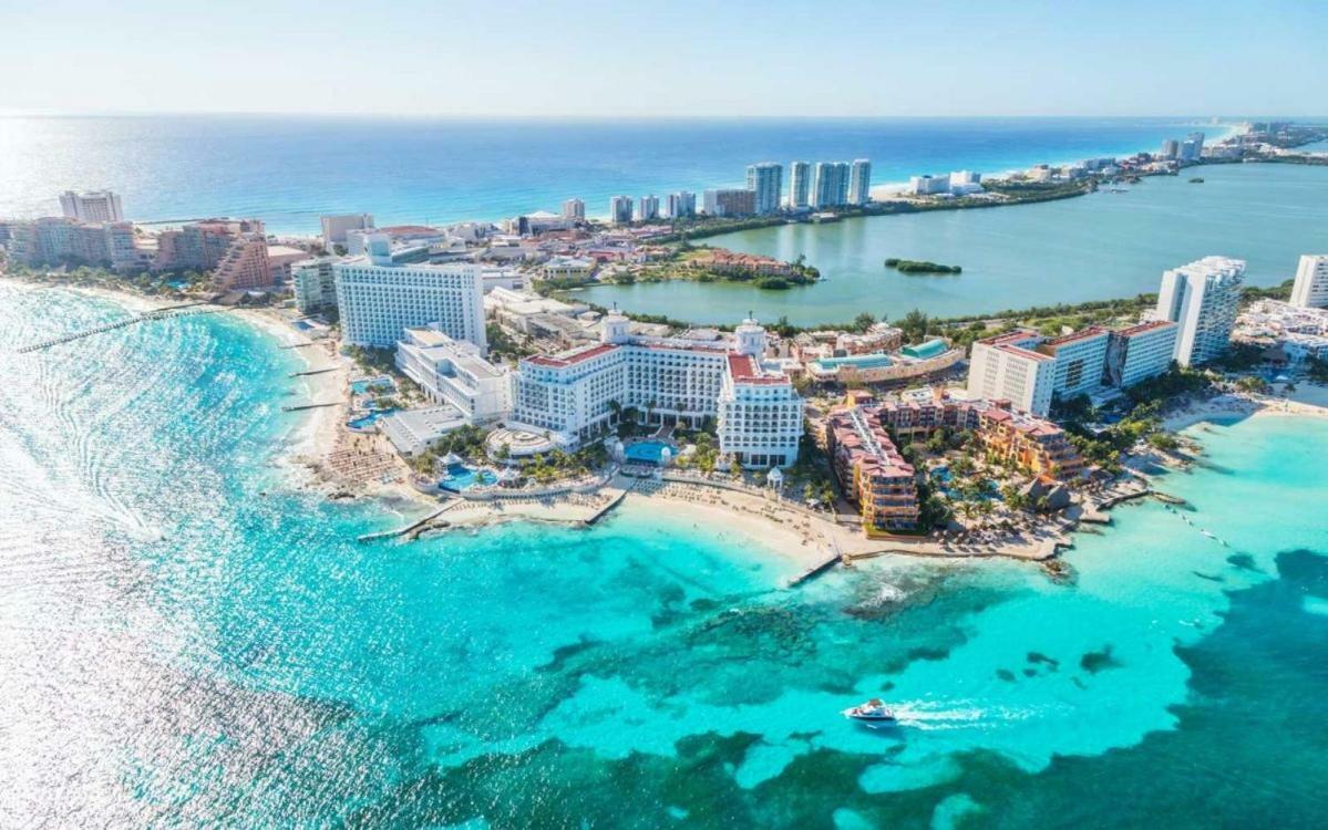 Depas Flamboyan Centro De Cancun D3 Eksteriør bilde